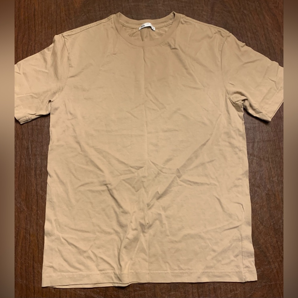 Zara Men's Beige Short Sleeve Tee